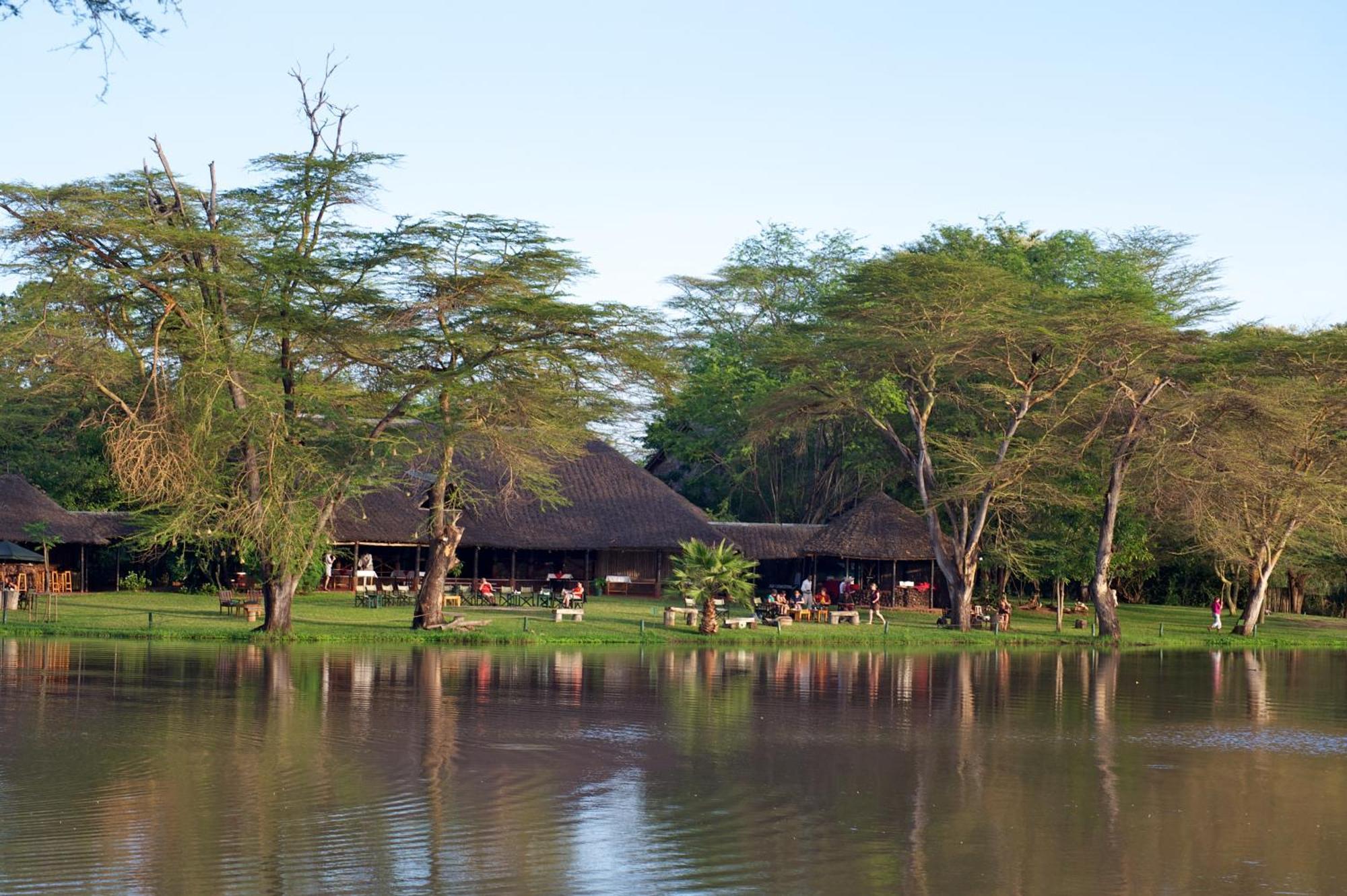 Voyager Ziwani Tented Camp Exterior photo