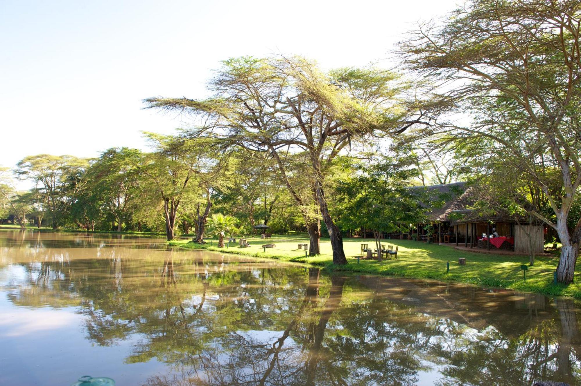 Voyager Ziwani Tented Camp Exterior photo
